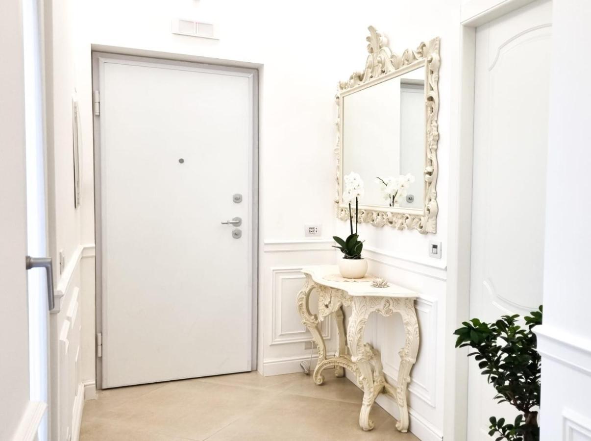 Palazzo Mauro Sorrento Luxury Rooms Buitenkant foto
