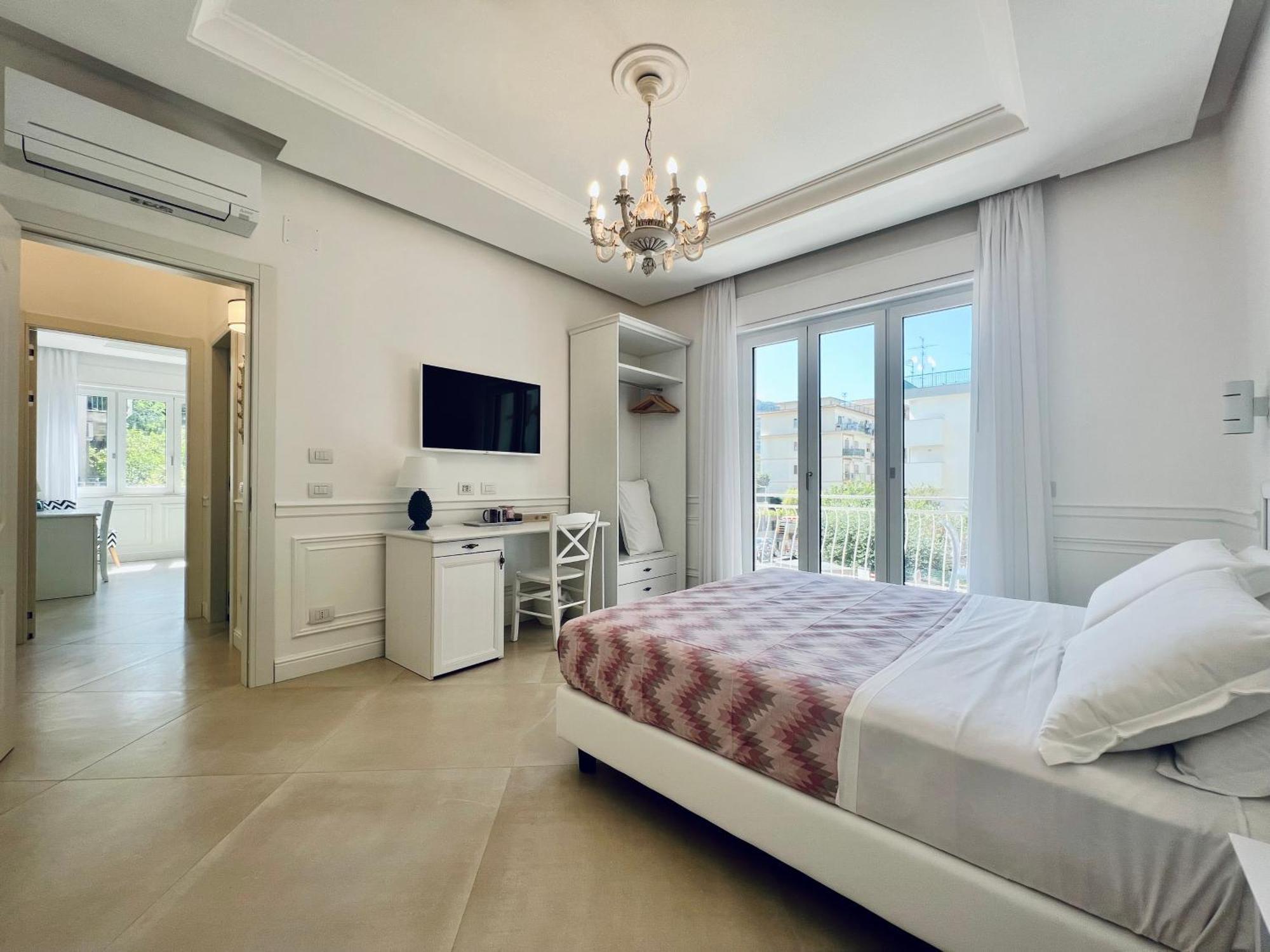 Palazzo Mauro Sorrento Luxury Rooms Buitenkant foto
