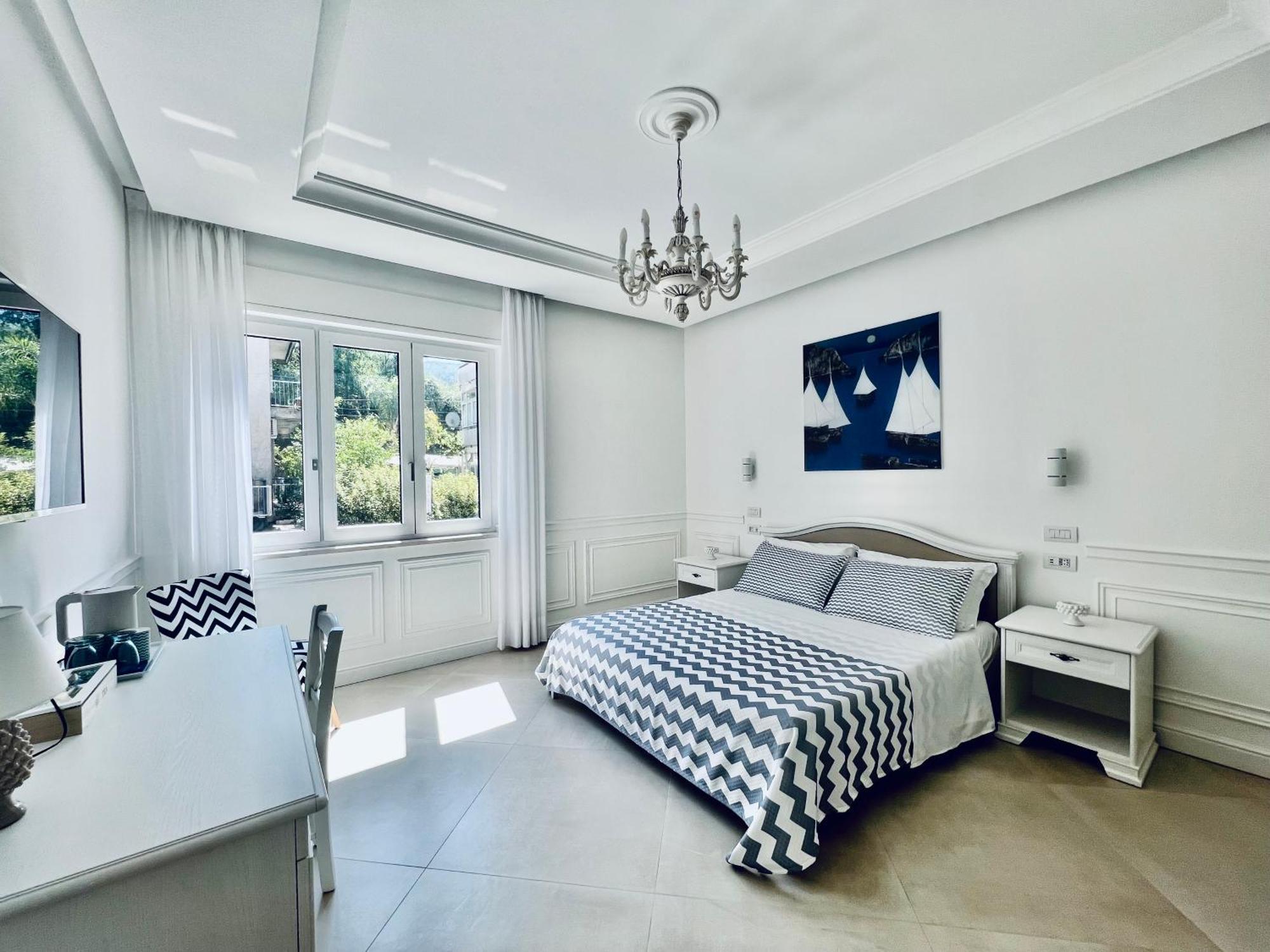 Palazzo Mauro Sorrento Luxury Rooms Buitenkant foto
